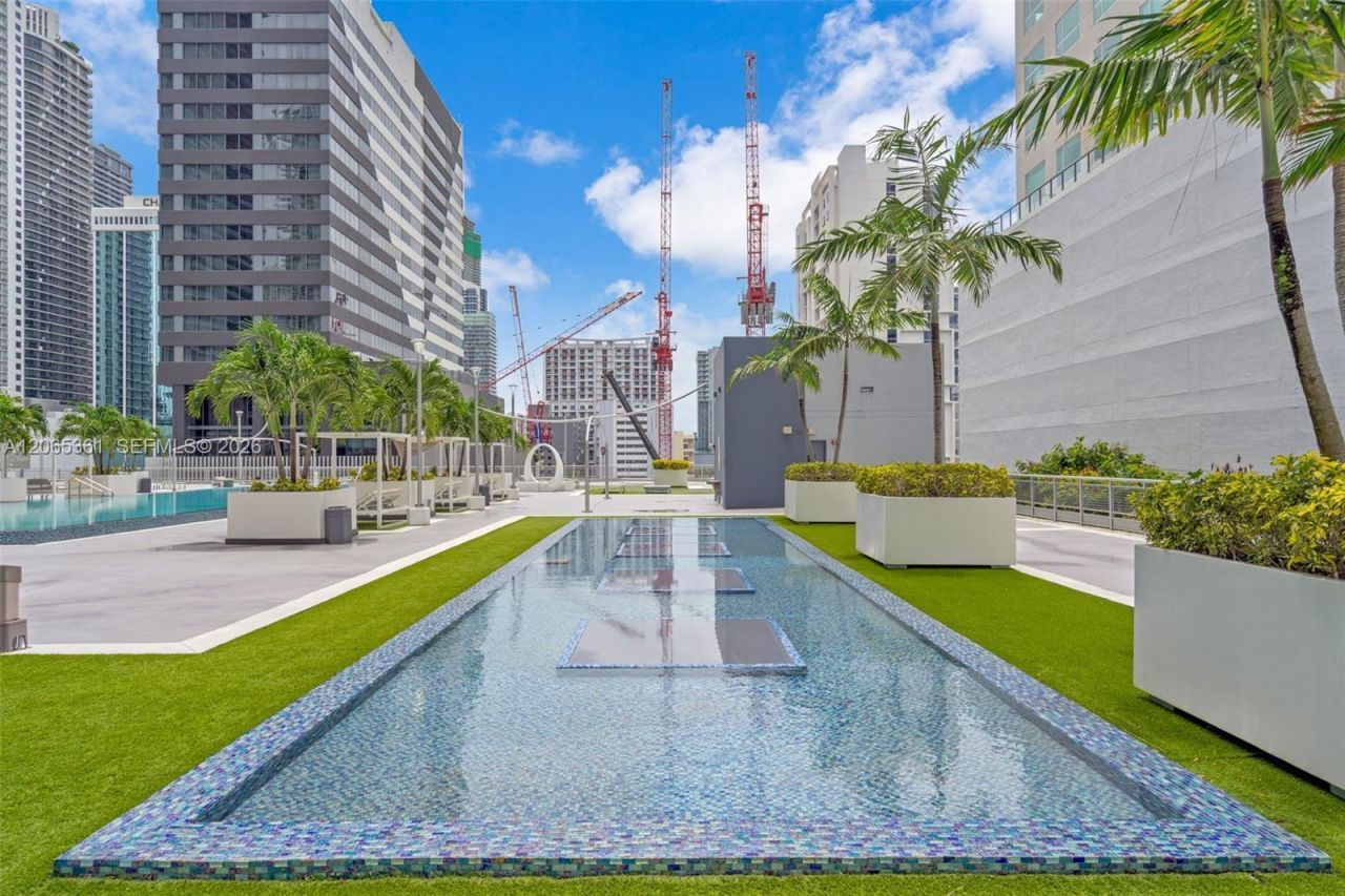 690 SW 1st Ct, Unit 2507, Miami, FL 33130 Photo