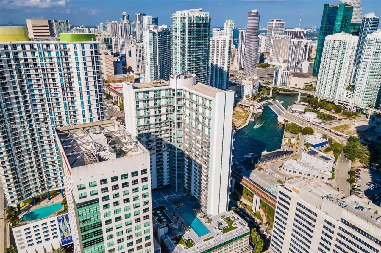 690 SW 1st Ct, Unit 2507, Miami, FL 33130 Photo