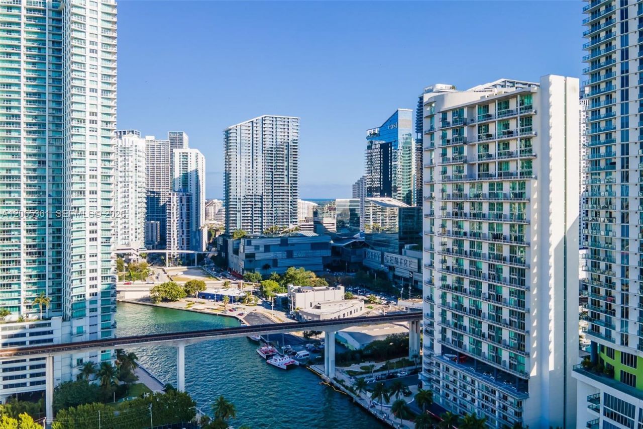 690 SW 1st Ct, Unit 2507, Miami, FL 33130 Photo