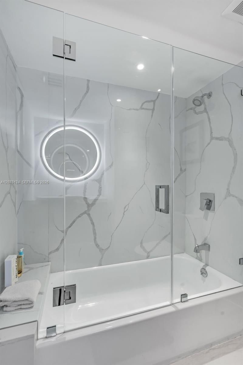 6301 Collins Ave, Unit 1207, Miami Beach, FL 33141 Photo