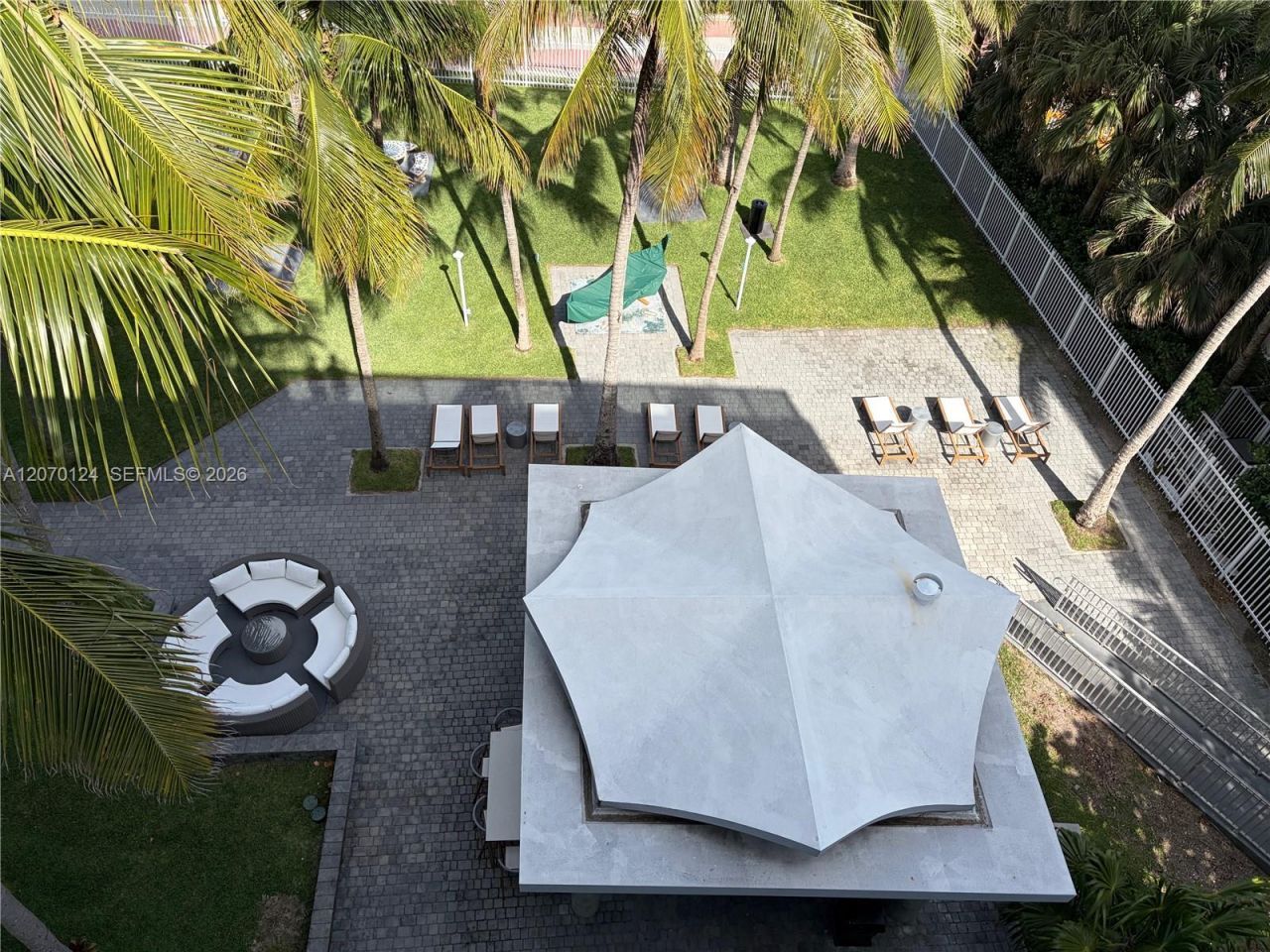 6301 Collins Ave, Unit 1207, Miami Beach, FL 33141 Photo