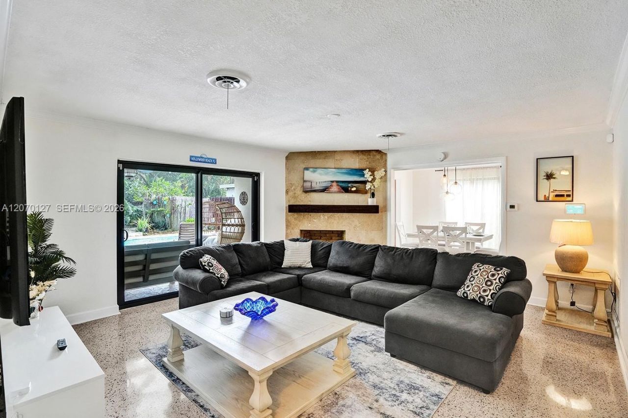3700 W Park Rd , Hollywood, FL 33021 Photo
