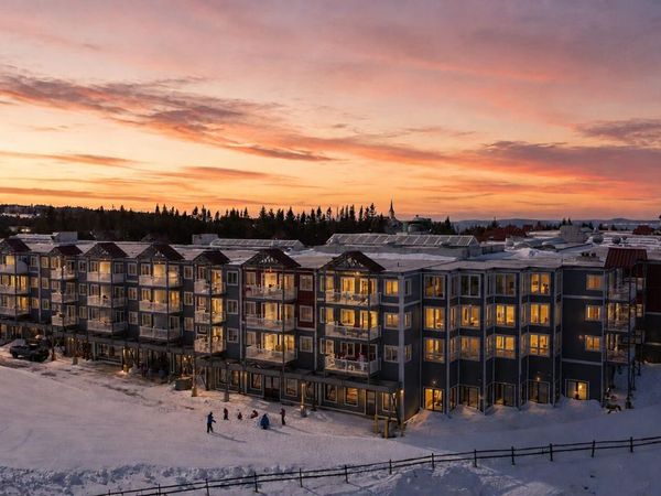 340 Mountain Lodge, Snowshoe, WV 26209