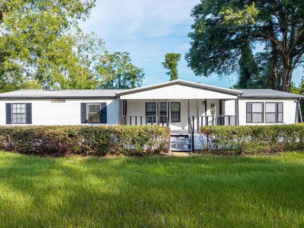 3142 SW SISTERS WELCOME RD, Lake City, FL 32024