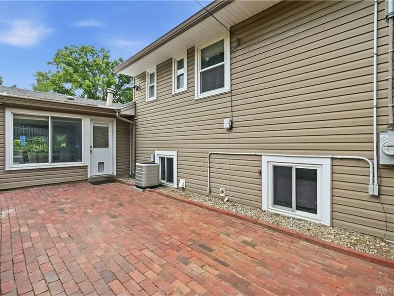 4222 Lotz Road, Kettering, OH 45429 Photo 57