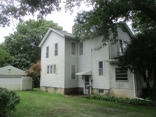 151 Jones Street , Ottawa, IL 61350