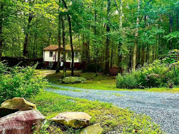 113 Blueridge Lane , Hawley, PA 18428