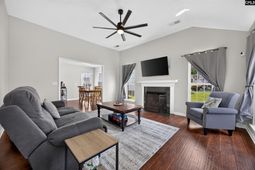 233 Stagone Lane photo 4