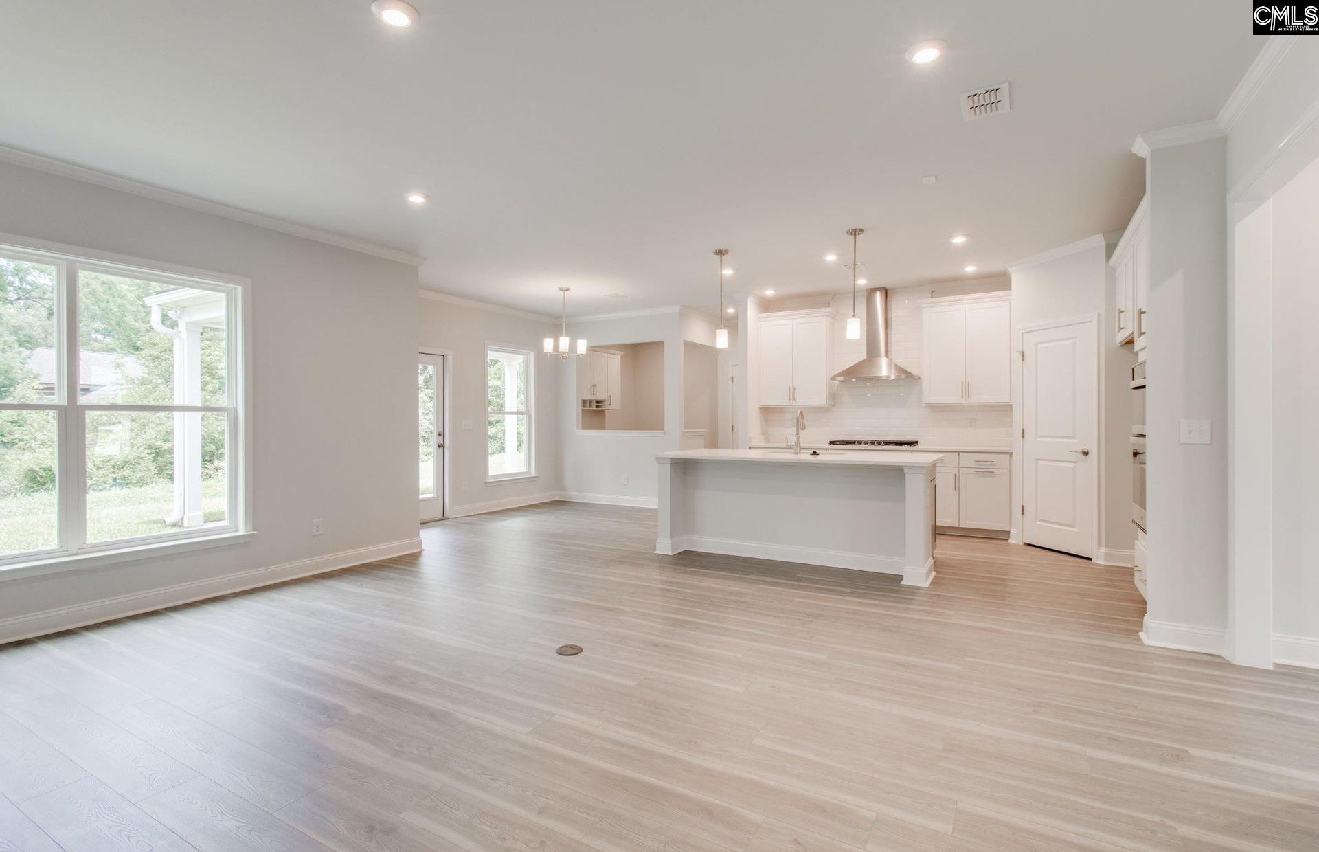 457 Mont Haven Place  Photo 5