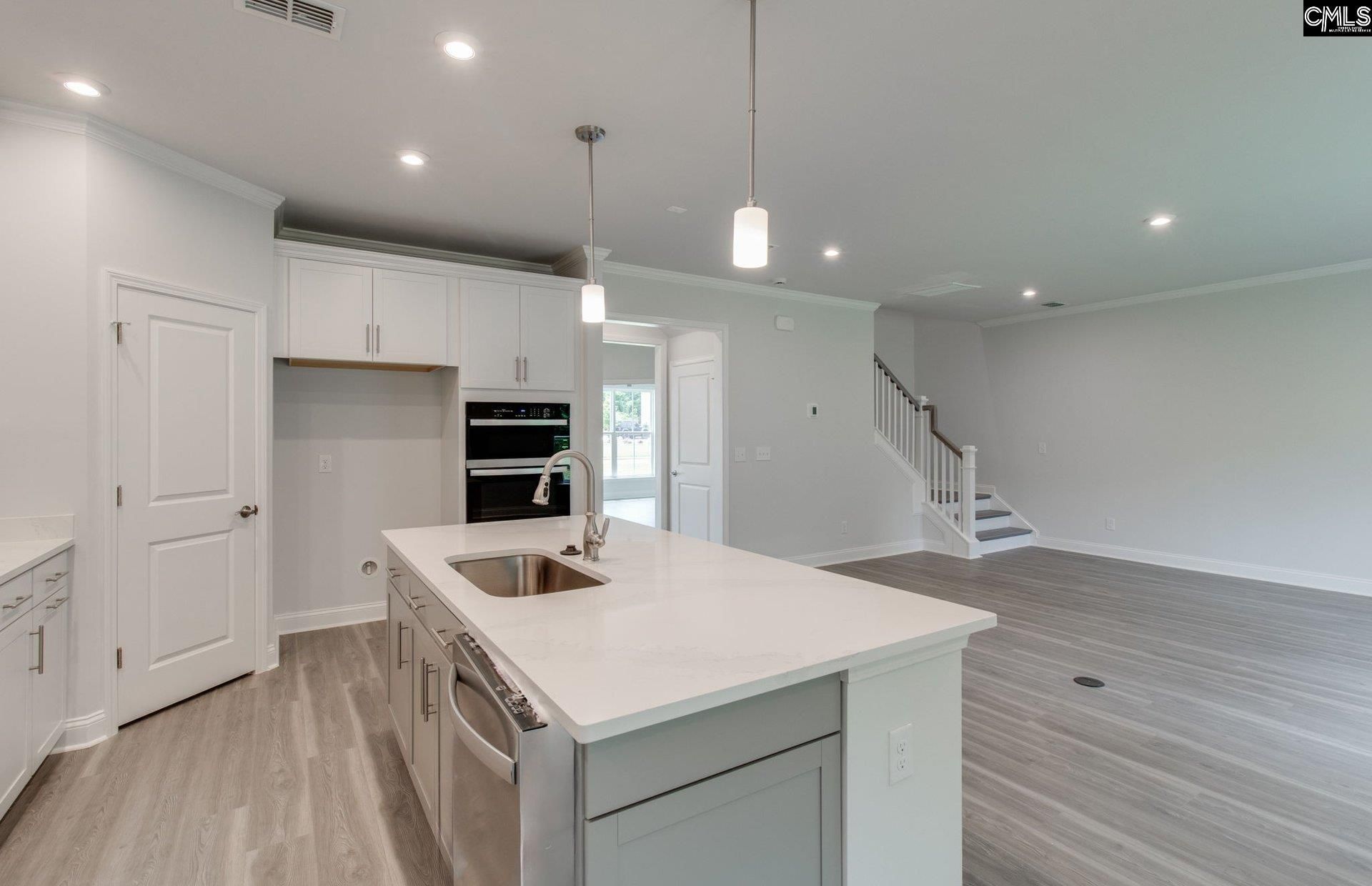 457 Mont Haven Place  Photo 8
