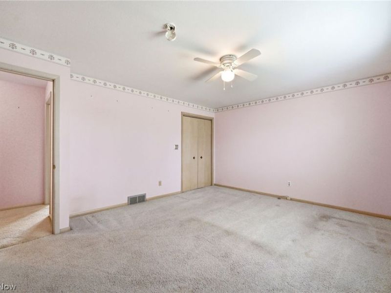 2475 Robinhood Drive, Parma, OH 44134 Photo 18