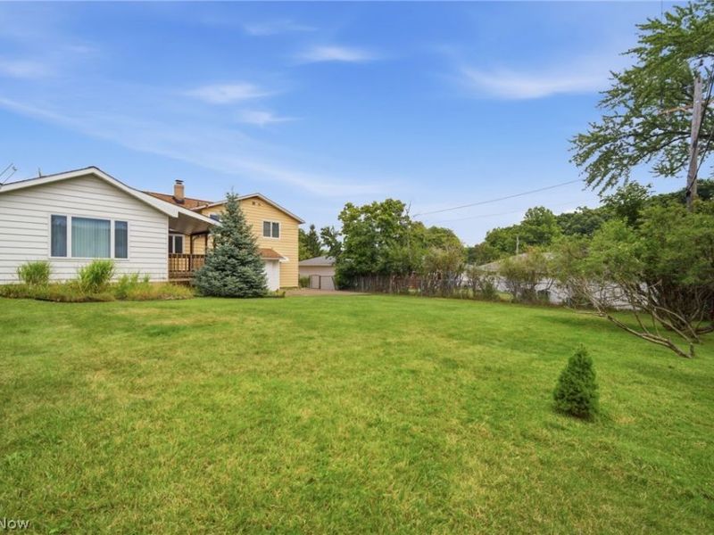 2475 Robinhood Drive, Parma, OH 44134 Photo 40