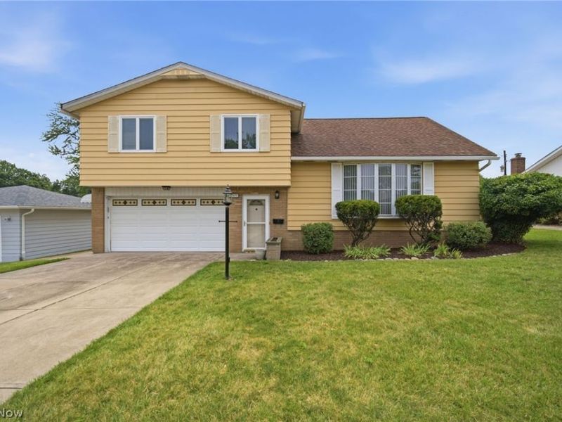 2475 Robinhood Drive, Parma, OH 44134 Photo 42