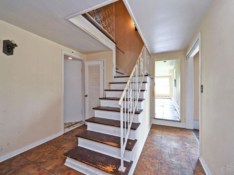 232 Grandin Road, Hamilton Township, OH 45039 Photo 10