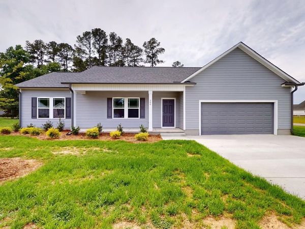 204 Grace'S Farm Road , La Grange, NC 28551