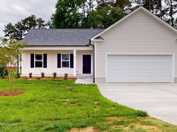 202 Grace'S Farm Road , La Grange, NC 28551