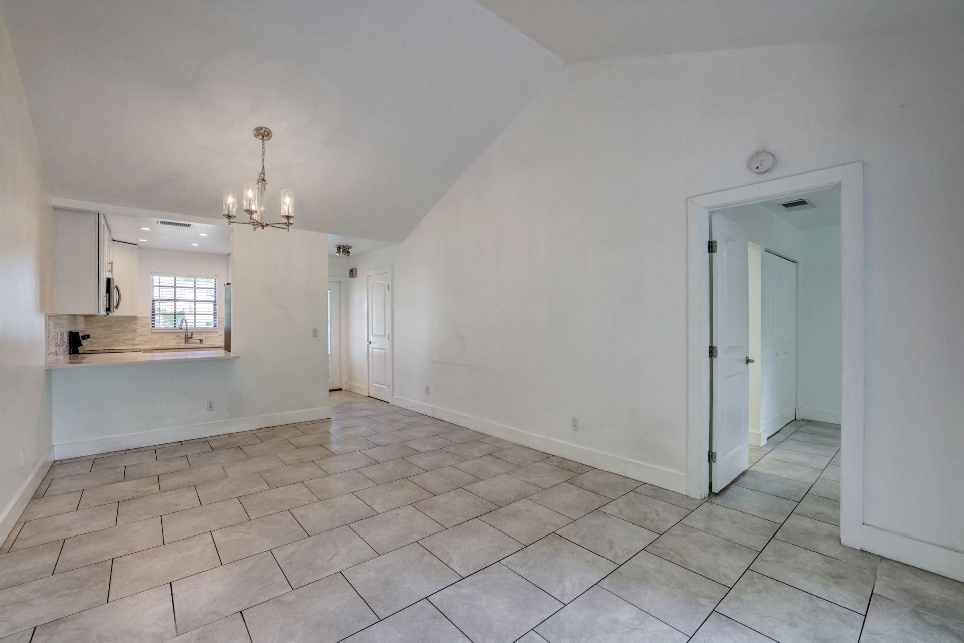 5770 SE Wilsie Drive, Stuart, FL 34997 Photo