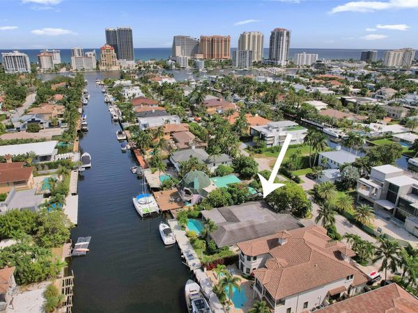 2427 Sea Island Drive, Fort Lauderdale, FL 33301