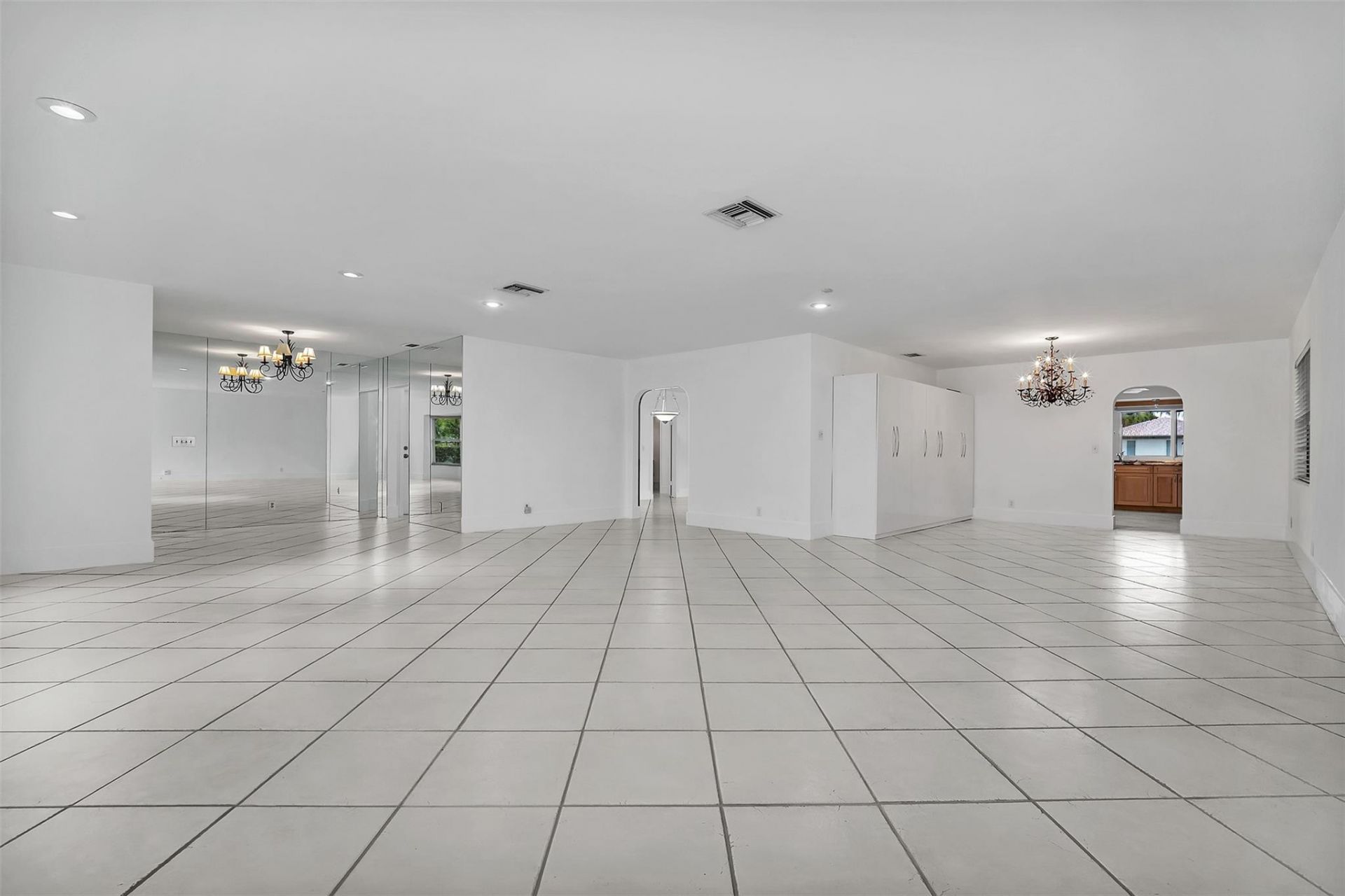 2427 Sea Island Drive, Fort Lauderdale, FL 33301 Photo