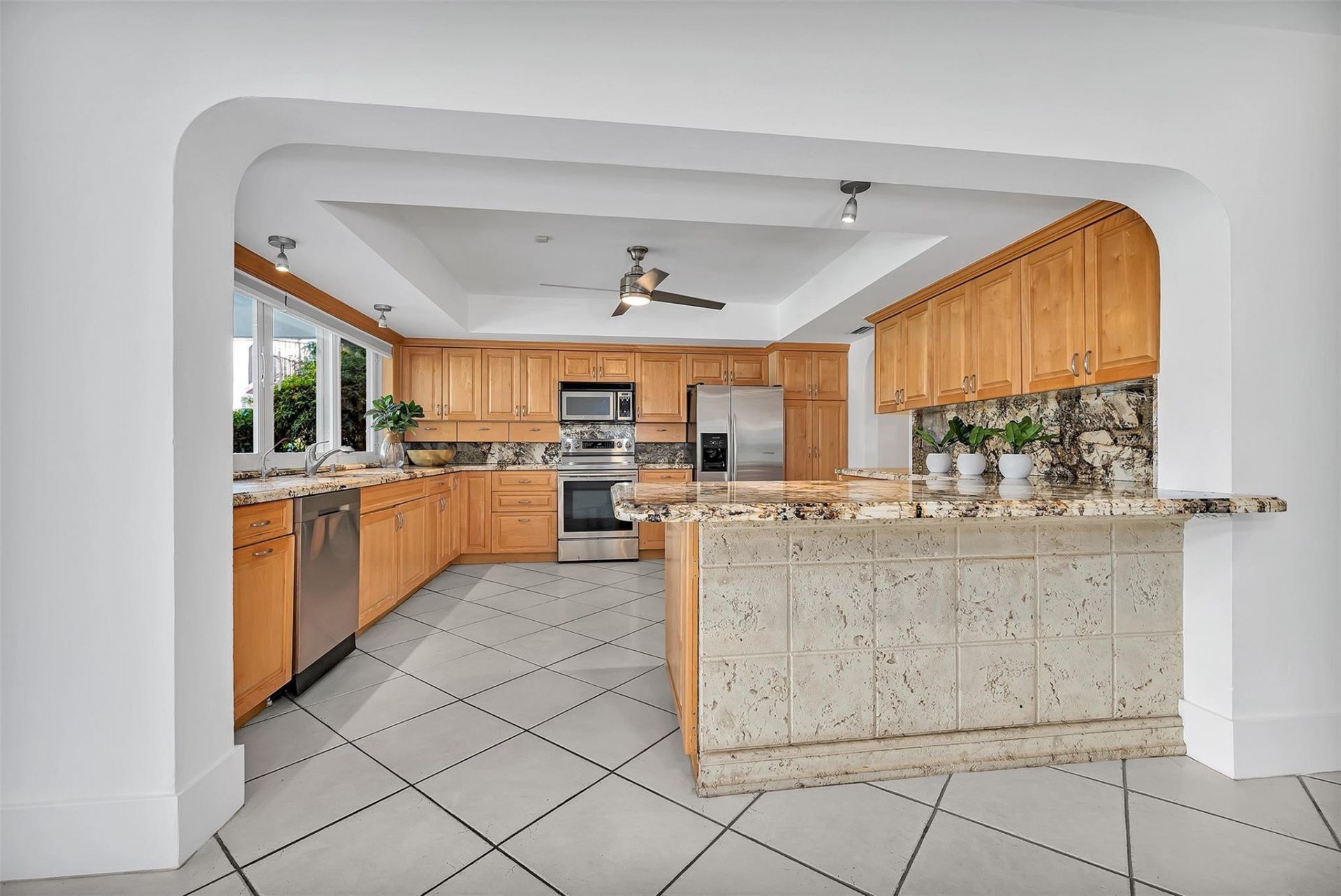 2427 Sea Island Drive, Fort Lauderdale, FL 33301 Photo