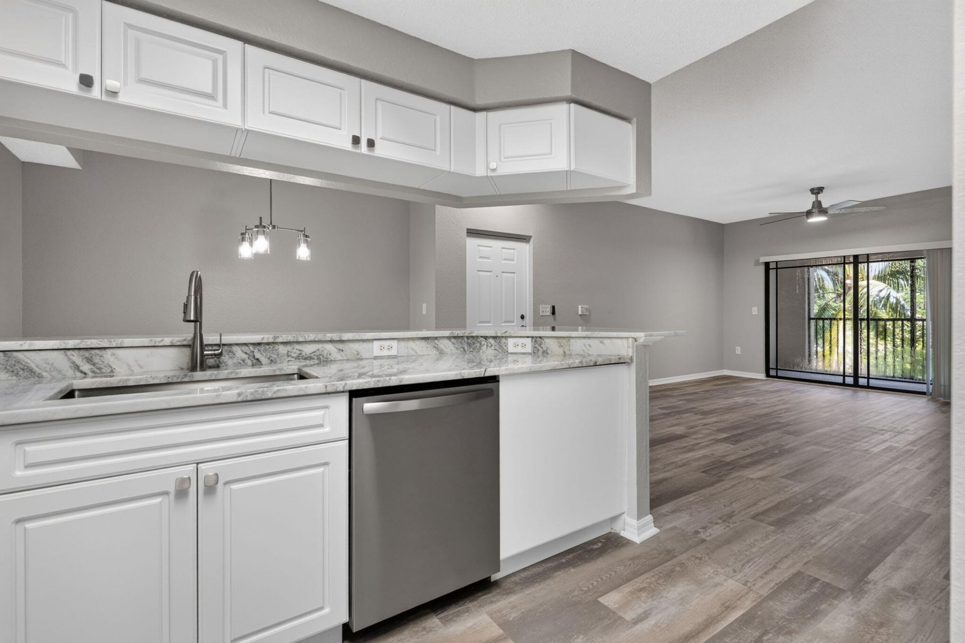 3022 Alcazar Place, Unit 301, Palm Beach Gardens, FL 33410 Photo