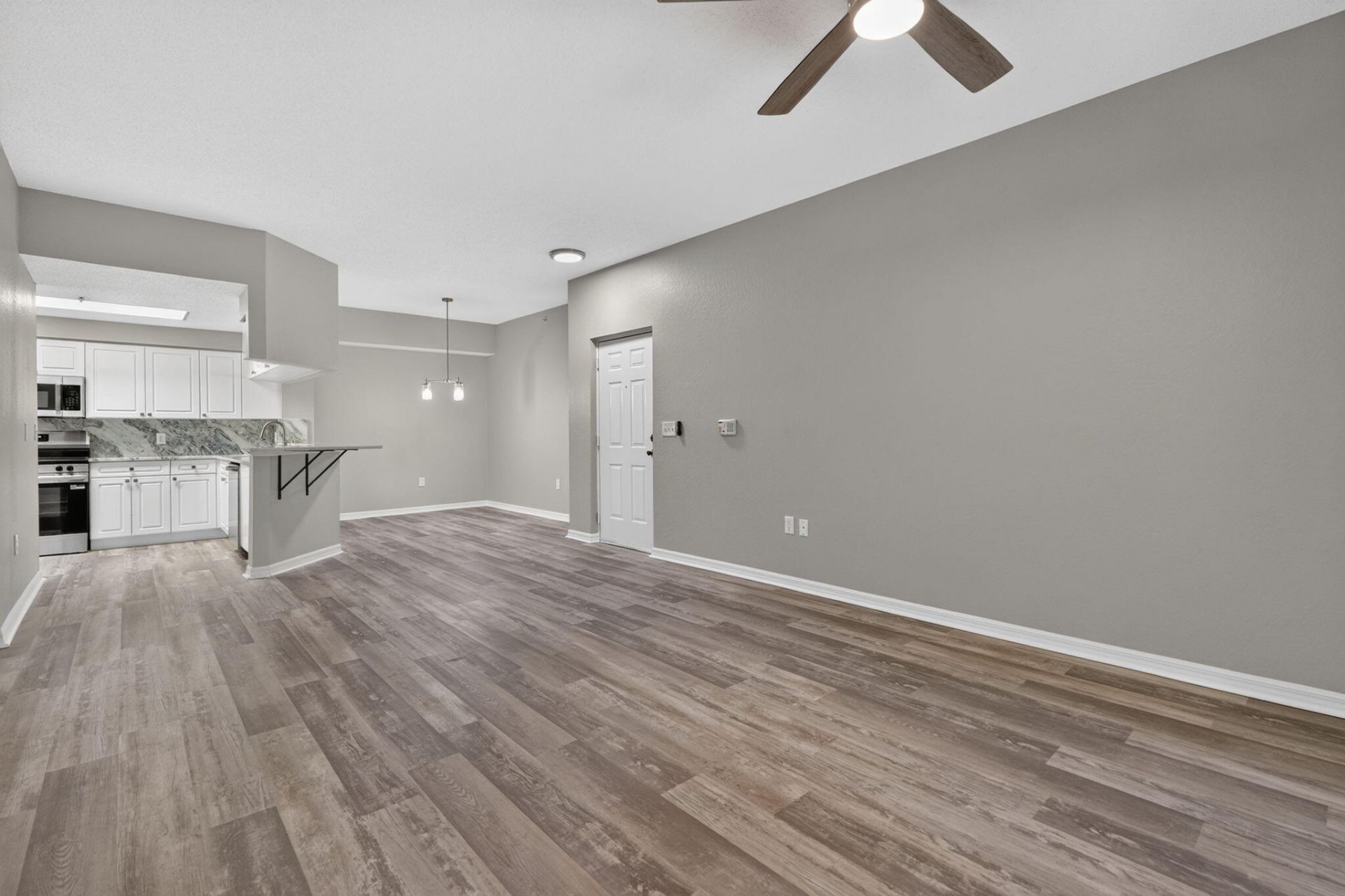 3022 Alcazar Place, Unit 301, Palm Beach Gardens, FL 33410 Photo