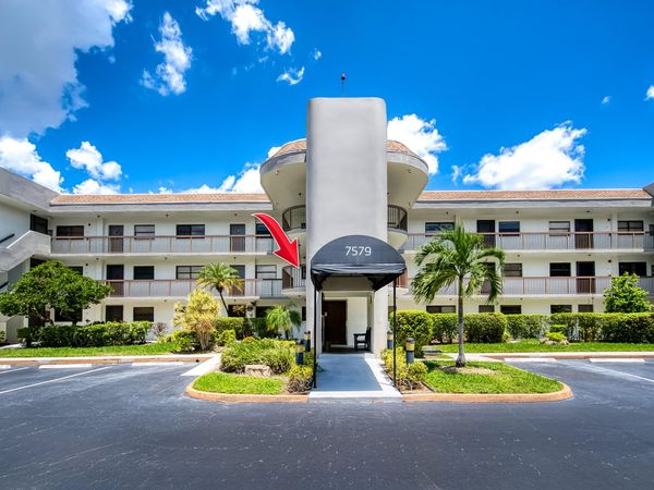 7579 NW 79th Avenue, Unit 204, Tamarac, FL 33321