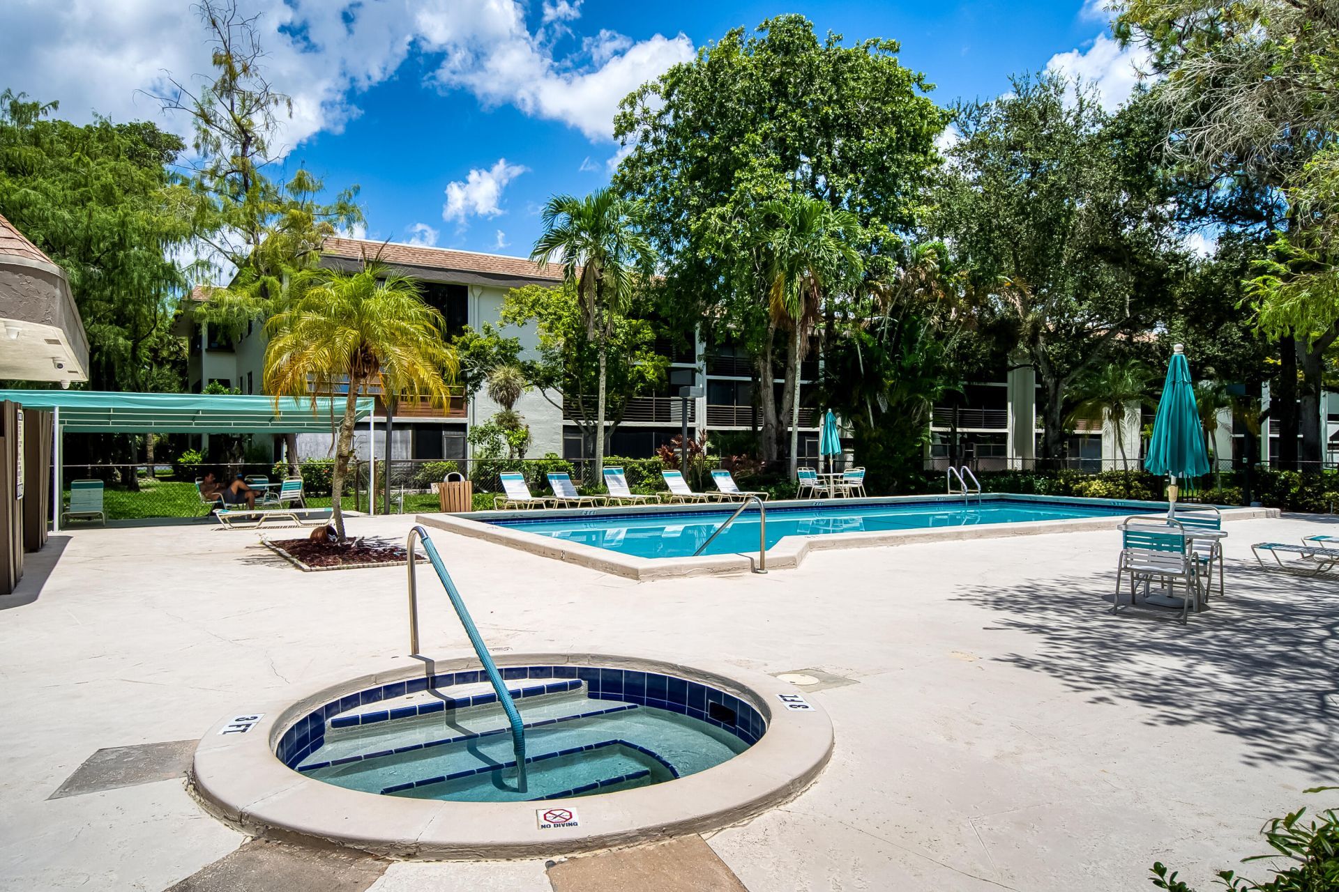 7579 NW 79th Avenue, Unit 204, Tamarac, FL 33321 Photo