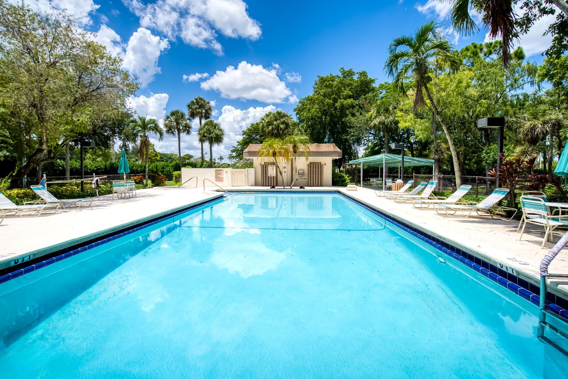7579 NW 79th Avenue, Unit 204, Tamarac, FL 33321 Photo