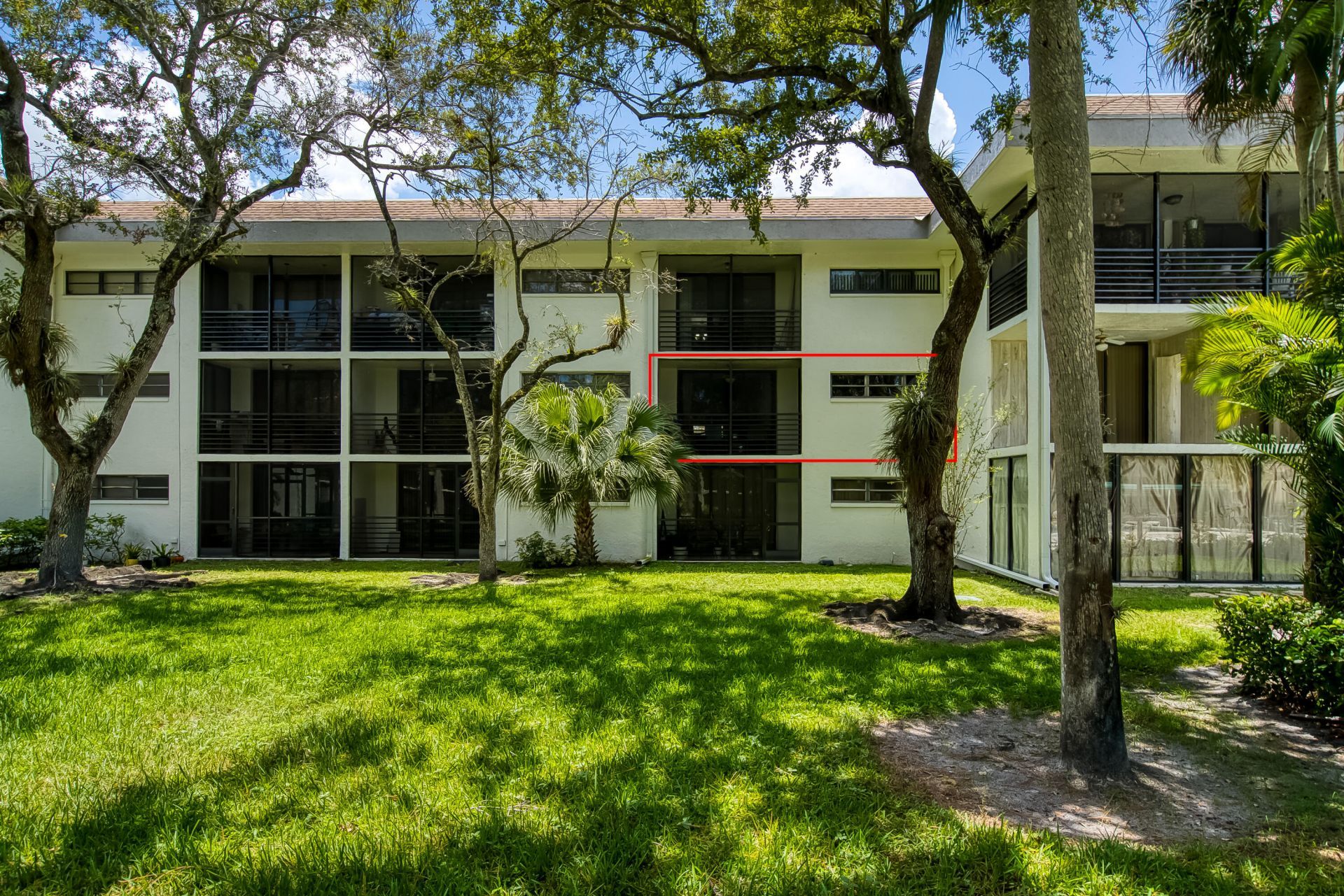 7579 NW 79th Avenue, Unit 204, Tamarac, FL 33321 Photo