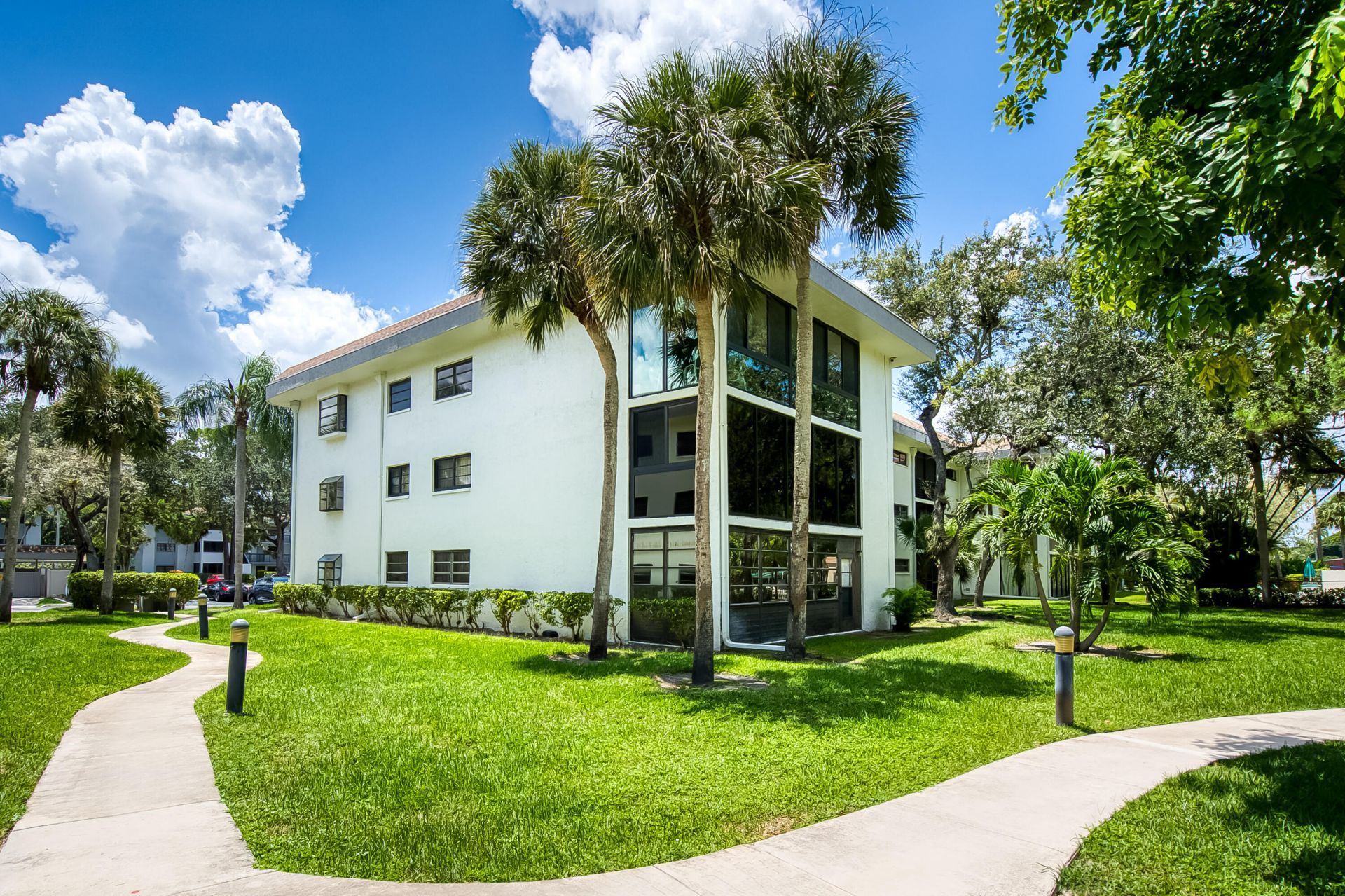 7579 NW 79th Avenue, Unit 204, Tamarac, FL 33321 Photo