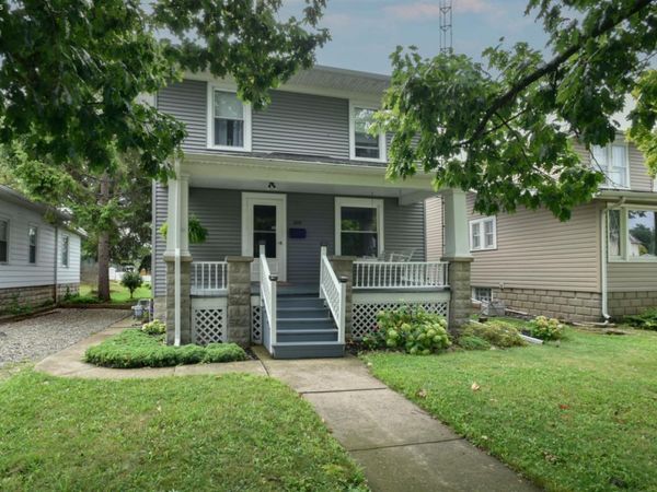 418 E 6th Street, Port Clinton, OH 43452