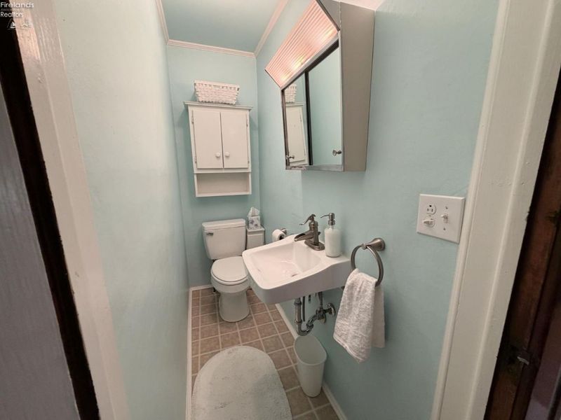 418 E 6th Street, Port Clinton, OH 43452 Photo 13