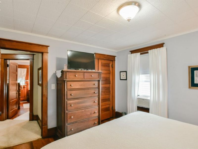 418 E 6th Street, Port Clinton, OH 43452 Photo 16