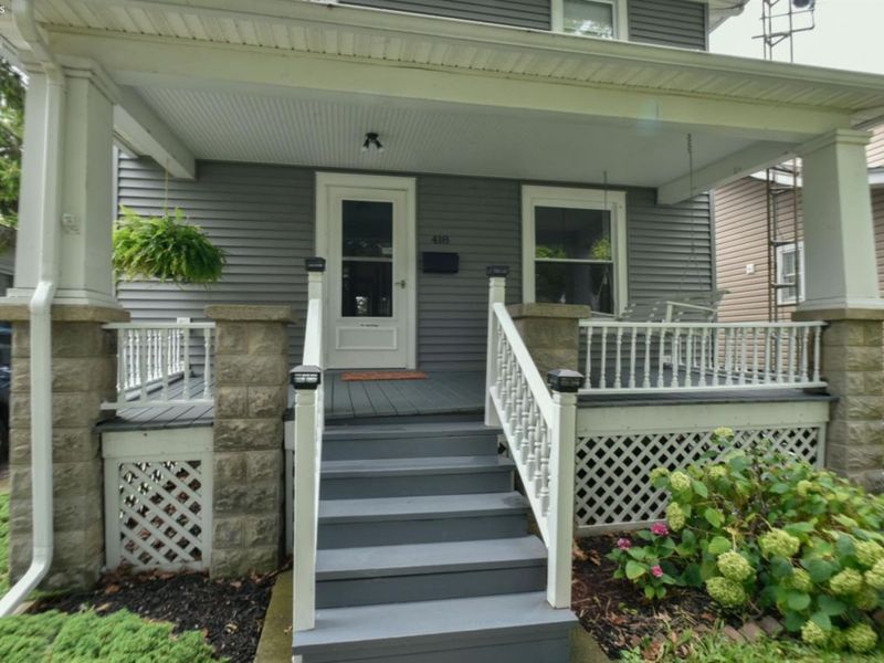 418 E 6th Street, Port Clinton, OH 43452 Photo 2