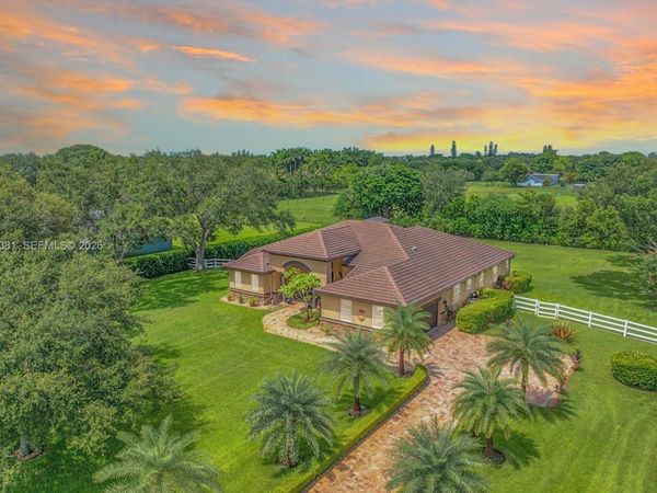 2979 SW 144th Ter, Davie, FL 33330