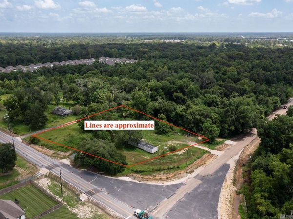15516 Daigle Rd, Prairieville, LA 70769