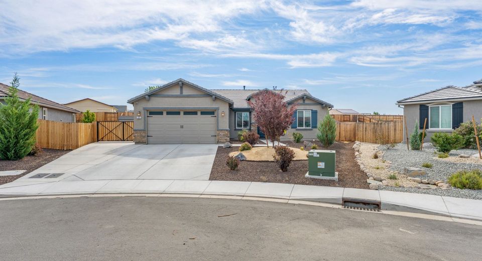 2070 Jordan Mdws Drive, Spanish Springs, NV 89441 Photo