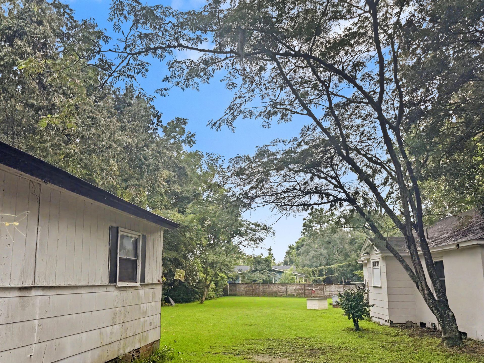615 End Street Photo 11