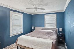 615 End Street photo 4
