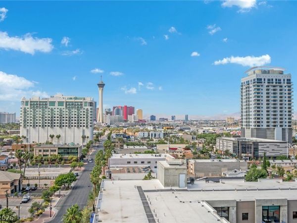 353 E Bonneville Avenue, Unit 1104, Las Vegas, NV 89101