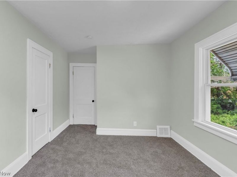 4415 E 139th Street, Garfield Heights, OH 44105 Photo 15