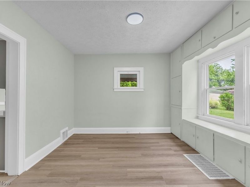 4415 E 139th Street, Garfield Heights, OH 44105 Photo 8