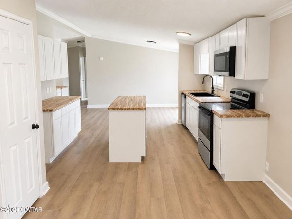 640 Rochelle Road , Jackson, TN 38301
