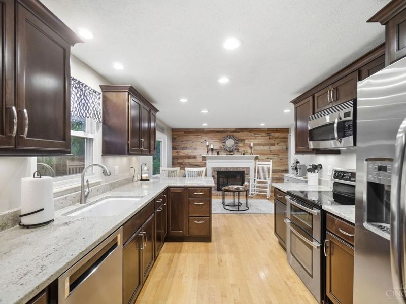 8110 Creek Woods Place, Deerfield Township, OH 45039 Photo 19