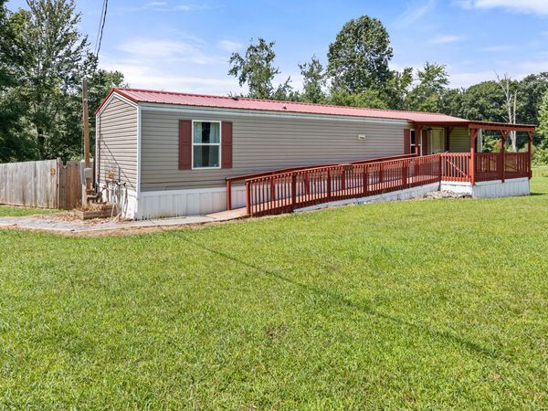 1430 Snyder Loop, Graysville, TN 37338