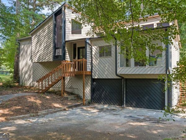 201 Rustic Ridge Drive NE, Kennesaw, GA 30144