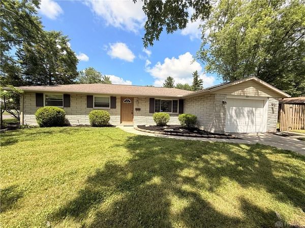 1071 Romanus Drive, Vandalia, OH 45377