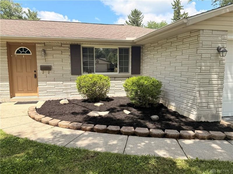 1071 Romanus Drive, Vandalia, OH 45377 Photo 3