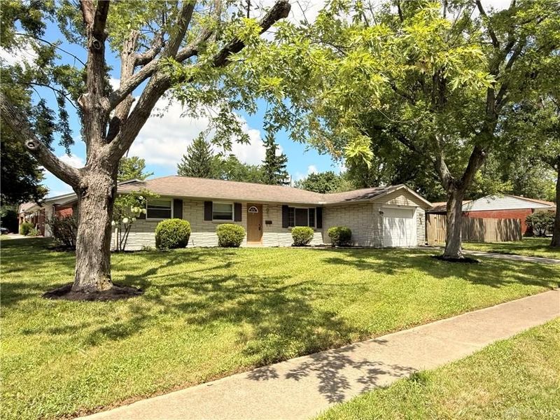 1071 Romanus Drive, Vandalia, OH 45377 Photo 4